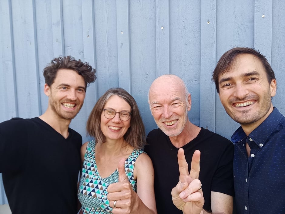 v.l.n.r.: Simon Mohn, Isabell, Hartmut, Lino Zeddies