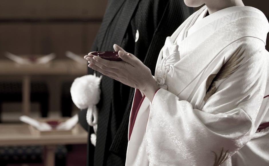 山梨県で神社挙式　武田神社結婚式をお考えならスタジオＳＥＲＩＥセリエにご相談ください