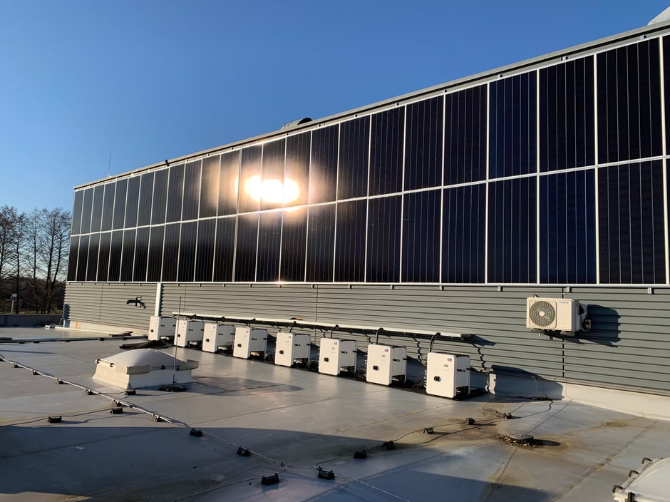 Fassaden Photovoltaik @Ikratos