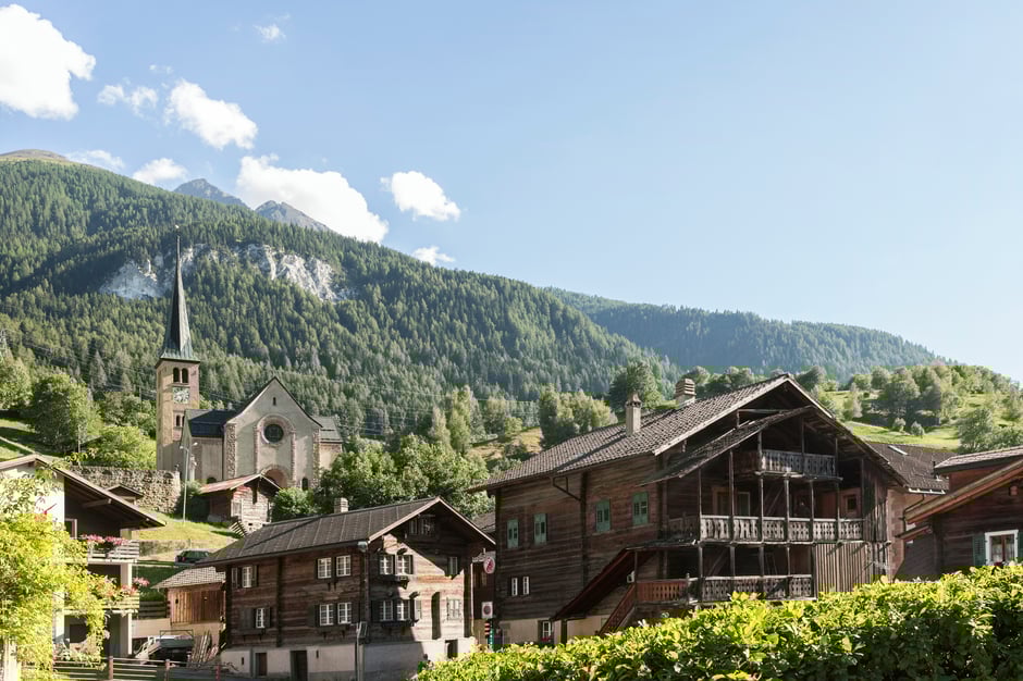 Blick auf das Dorf Grengiols
