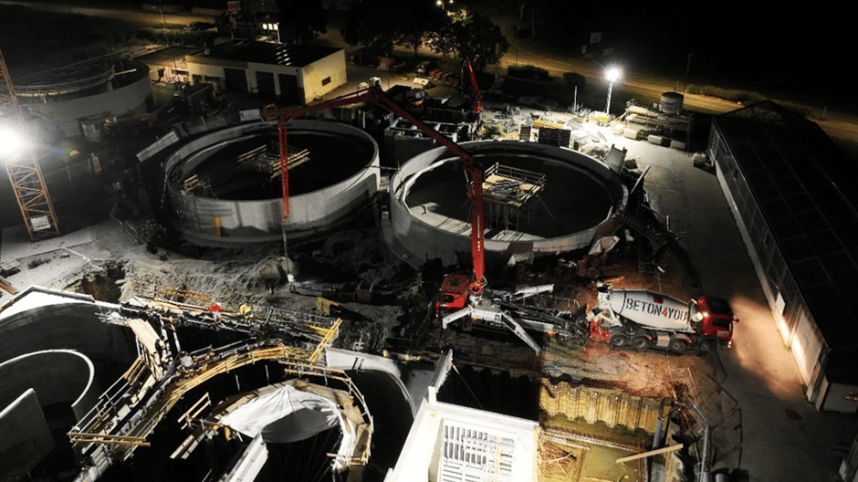 Beton4You Weiße Wanne Beton Kläranlage Podersdorf  Spezialbeton Pumpwagen Mischwagen Porr 