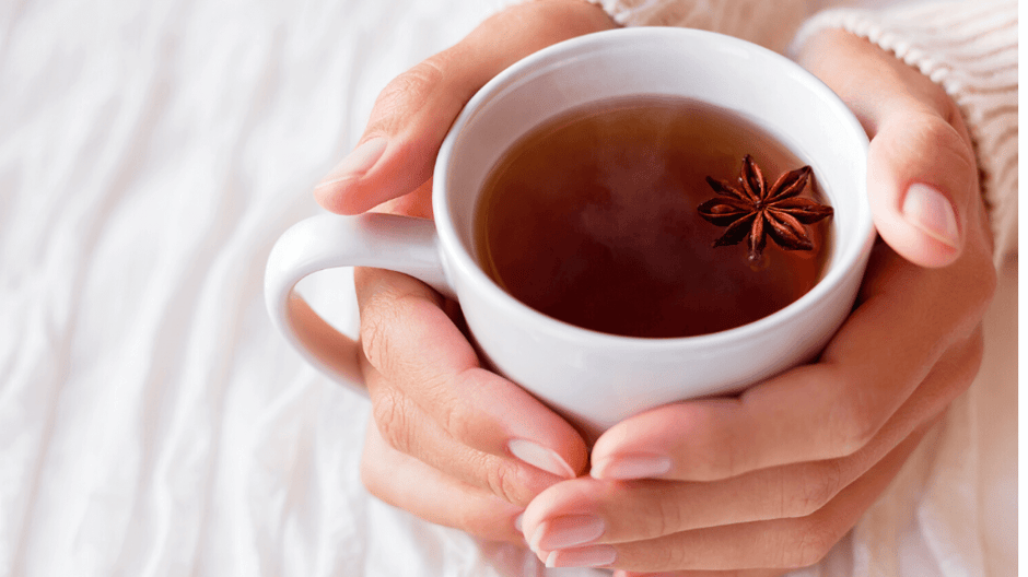 Black Tea Benefits: Is Black Tea Good for You? - Humming Cup Tea Blog Post