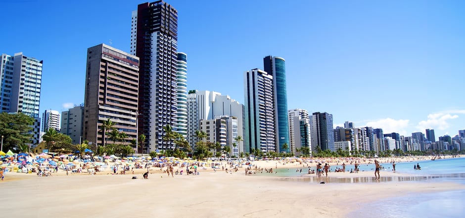 beach, recife, pernambuco, brazil, boa viagem, beach life, promenade, shows, nightlife, brazil travel, brazil experience