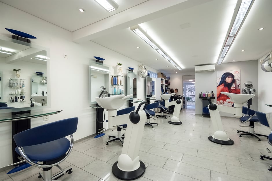 Salon Damen Createam Coiffure Haas GmbH Huttwil