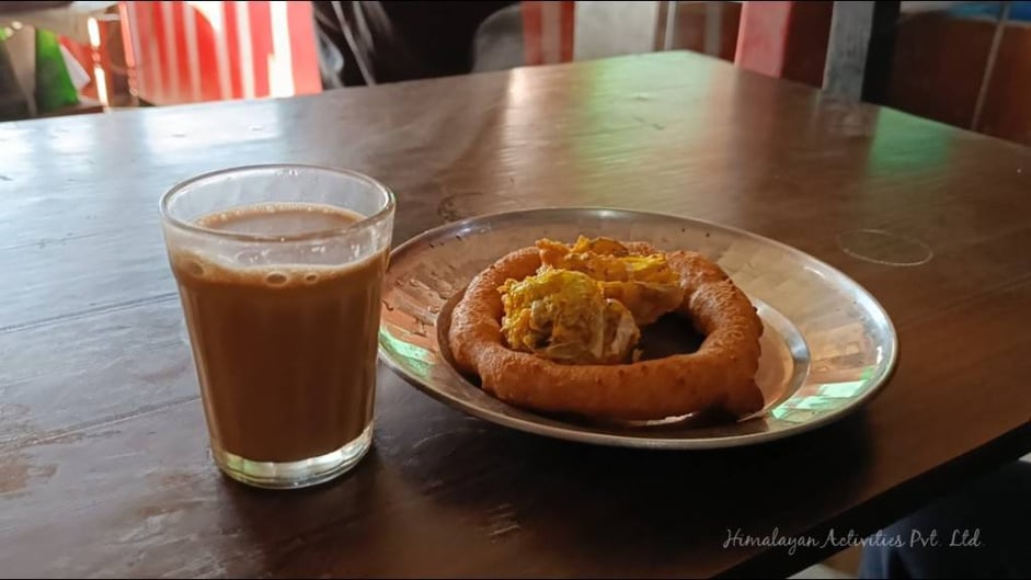 チヤとお茶請けのセルロティ＆パコラ