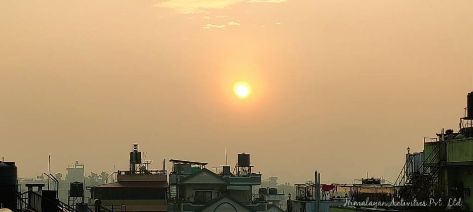 カトマンズの朝日