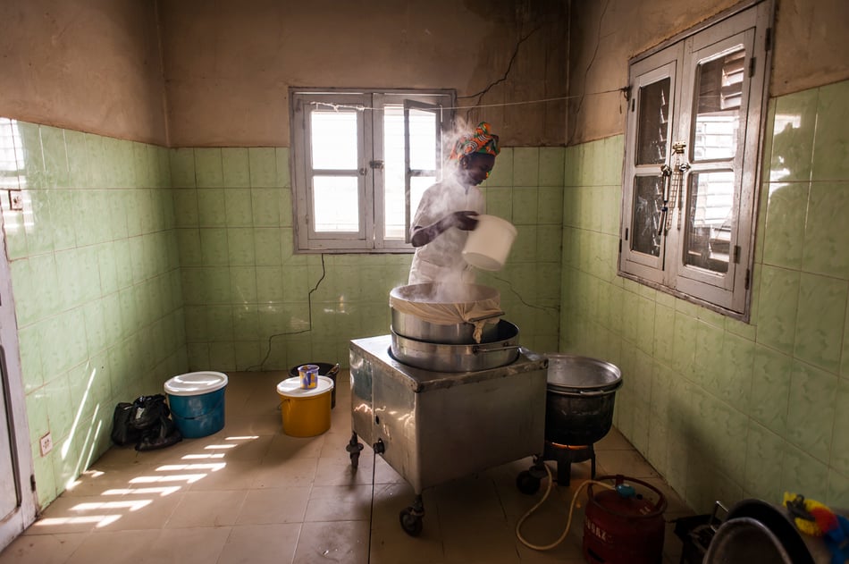 Milk producer - Senegal Plan International - © François Struzik - simply human