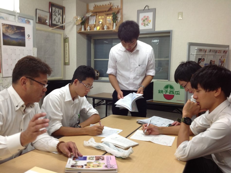 学生インターンと共に!!