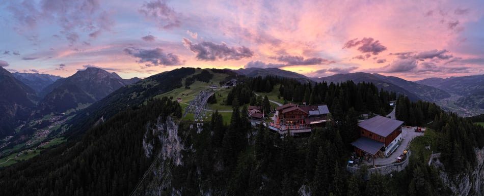 Restaurant Gschösswand - wunderbare Lage am Penken
