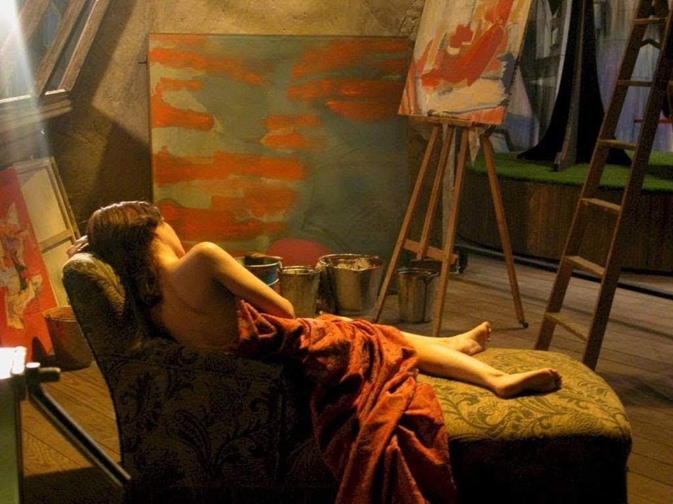 BUhardilla de Pintor, Spot