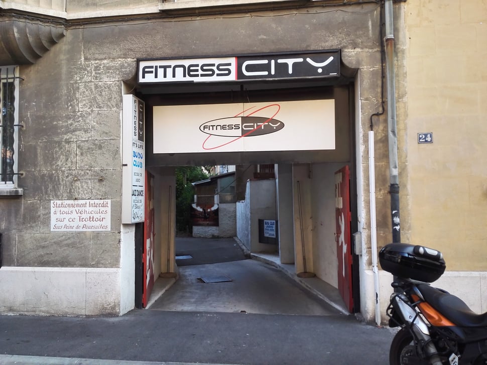 Cours de natation - club de natation - Marseille - école de nage - apprendre à nager