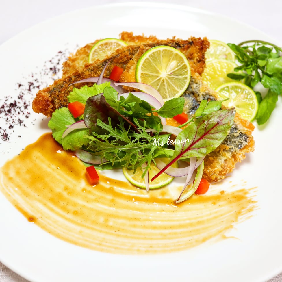 やまおかまちこ