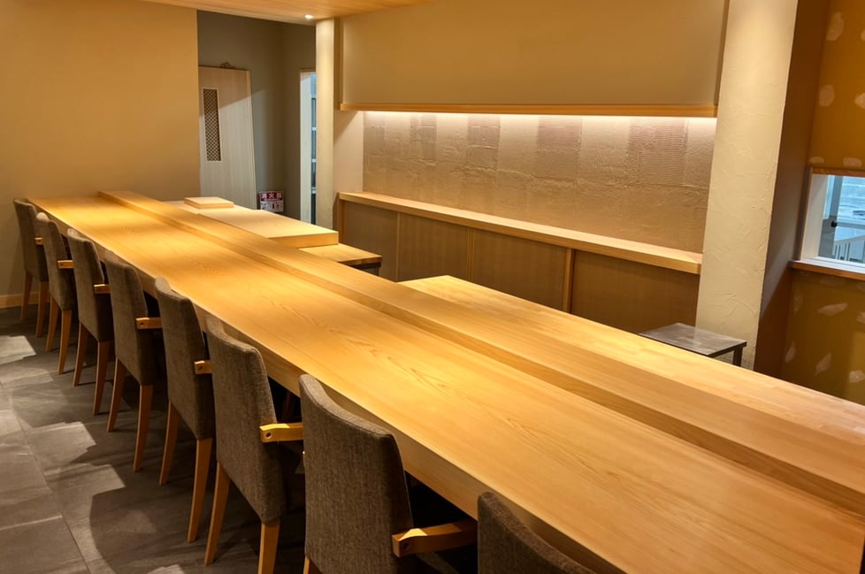 桧一枚板カウンター