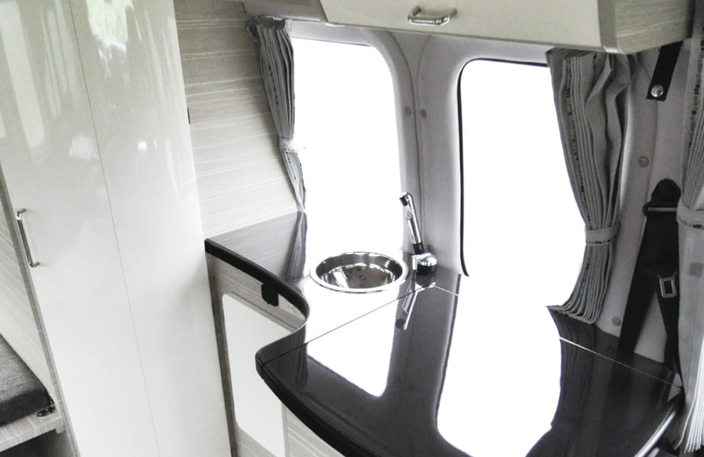 GENUINE-キッチン