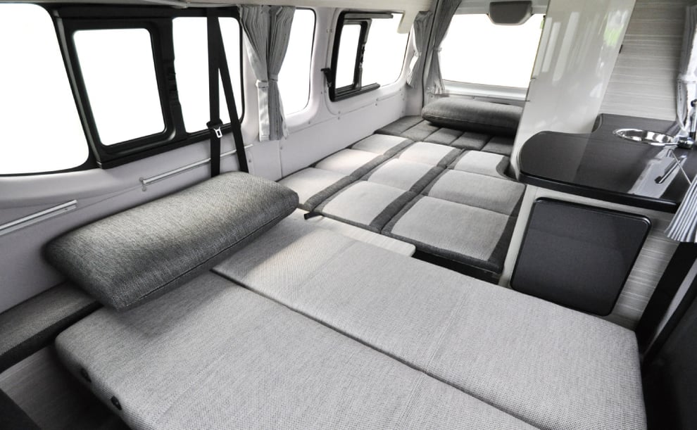 GENUINE-ベッドスペース