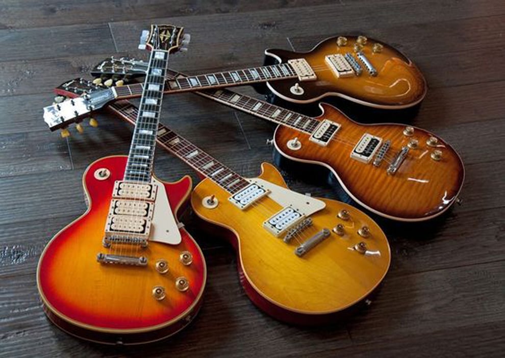 楽器　塗装　エフスタイル　ハンドメイド　メイドインジャパン　日本製　銘木　温もり　心 贈りもの　入学　 就職　お祝い　プレゼント　父の日　ギフト　母の日　敬老の日　ご褒美　男　こだわり　回転式 　ウッド　おしゃれ　おすすめ　オフィス　オリジナル　かわいい　クラフト 　手づくり　 クリスマス　 日本　 ネット　 ペン 　ボールペン 　メンズ 　ステキ 　 会社 　工房 　高級 　細工 　作家 　作品 　手作り 　種類　小物　職人　人気　製品　専門　珍しい　ファッション　文具　面白い　木　木製　エアーブラシ