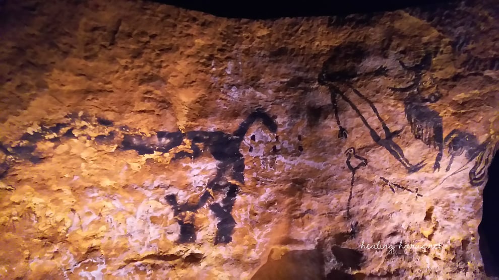 鳥人間の壁画　ラスコー展