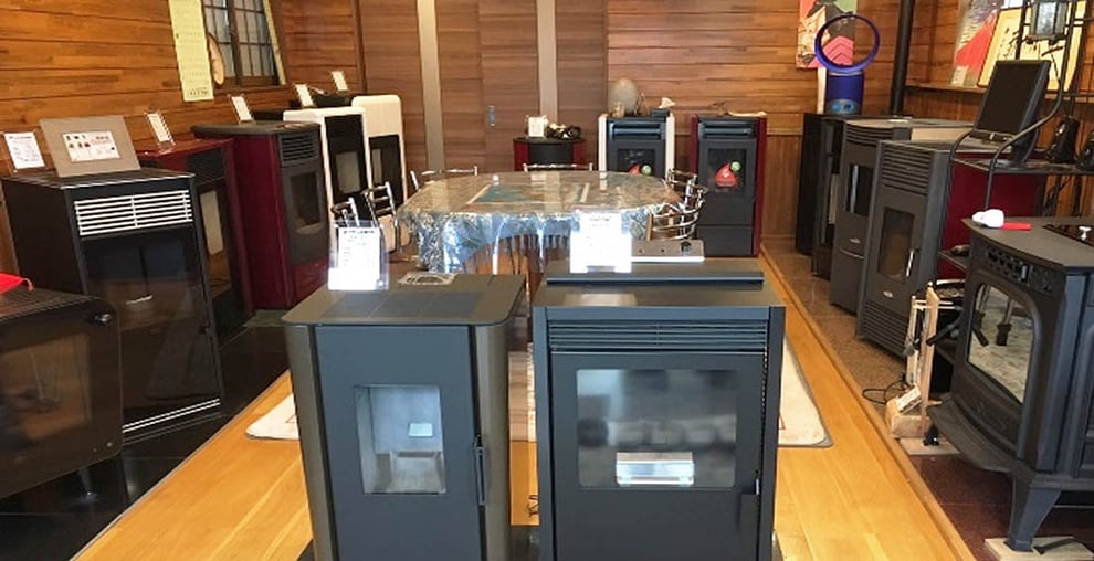 ナックス ペレットストーブ常設展示場(シラス自工 内)